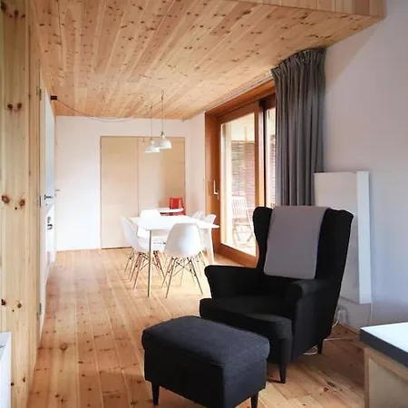Apartment Loi Black Loissin